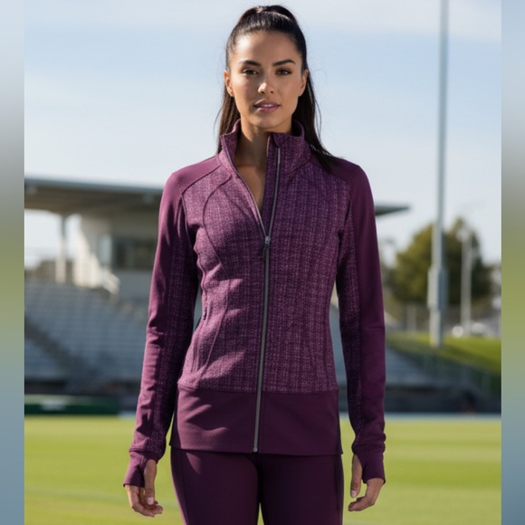 Lululemon Women's Purple Jacket - Picture 2 of 7